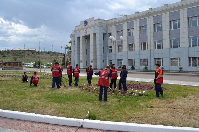 На Улан-Удэнском авиазаводе летом будут работать школьники
