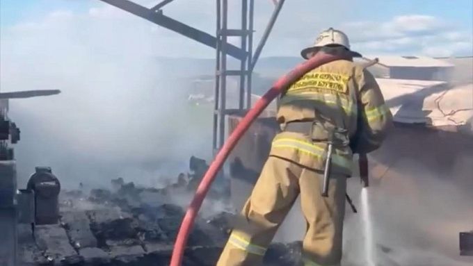 Пилорама горела в районе Бурятии
