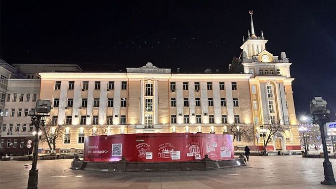 Ремонт фонтана на театральной площади Улан-Удэ повис в воздухе