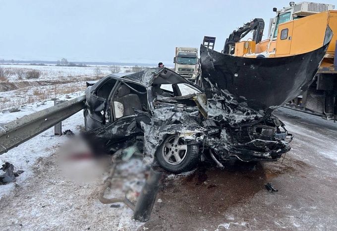 Два человека погибли в ДТП на трассе в Бурятии