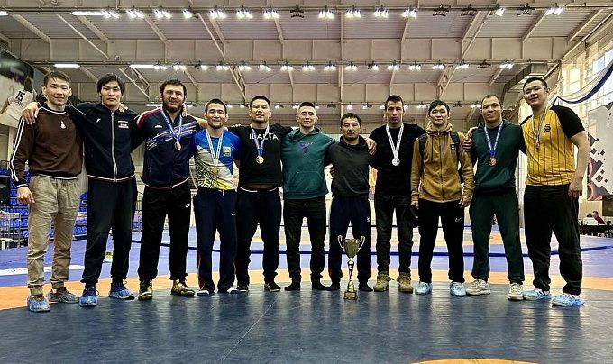 Сборная Бурятии завоевала 7 медалей чемпионата России по вольной борьбе