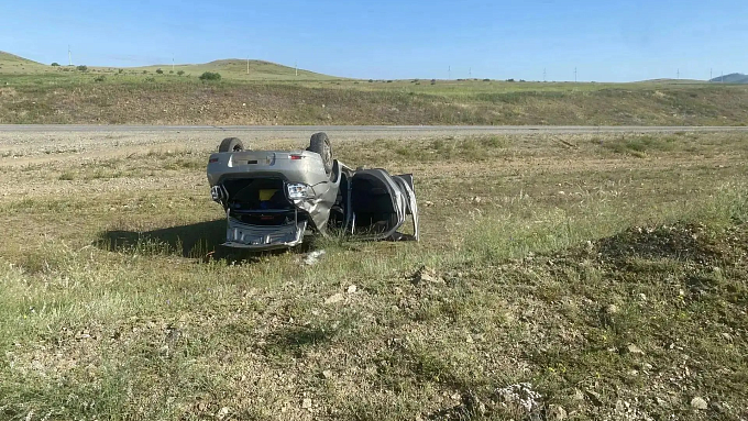 В Бурятии водитель слетел с трассы и попал в больницу