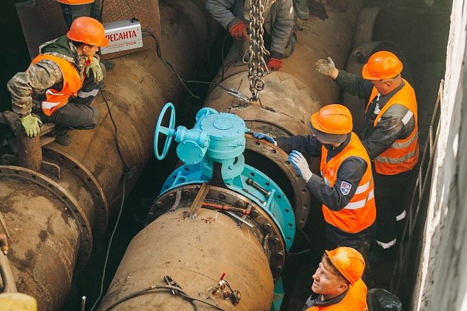 В Улан-Удэ проверяют сети водоснабжения после землетрясений 