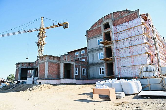 Поликлинику со всеми видами помощи строят на севере Бурятии