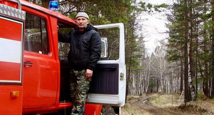 Лесник из Бурятии стал заслуженным лесоводом России