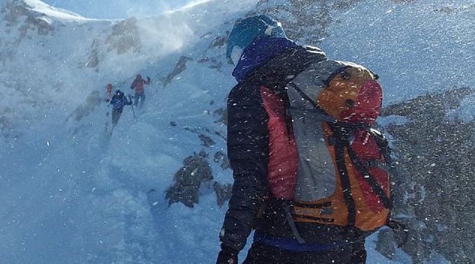 Спасатели помогли туристу, которому стало плохо в горах Бурятии