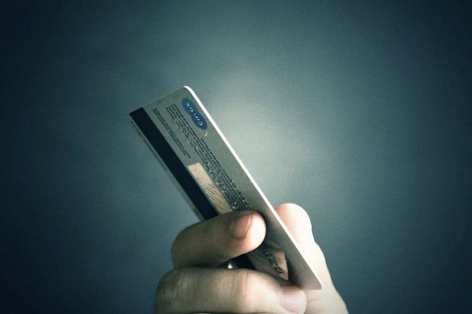 Житель Бурятии потерял деньги, пытаясь оформить кредит у мошенников