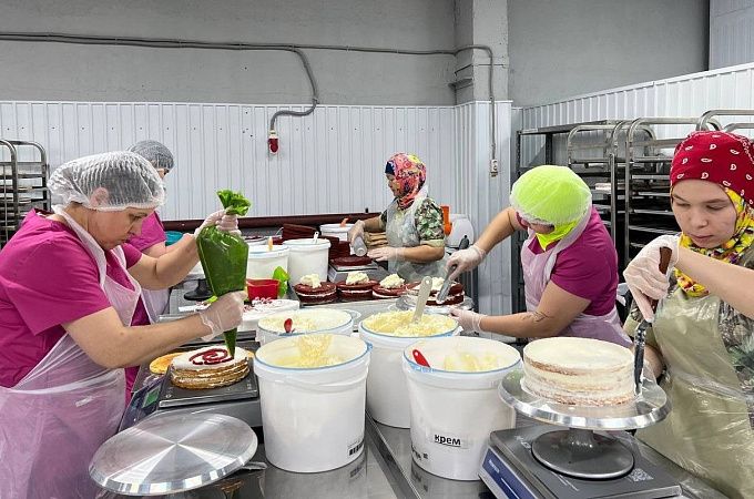 Кондитерская фабрика в Улан-Удэ увеличила производственную мощность до 75 тонн в месяц 