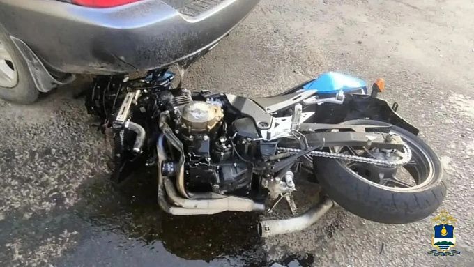 «Кавасаки» и «Сузуки» не поделили дорогу в Улан-Удэ