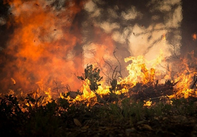 В Бурятии тушили 32 лесных пожара 
