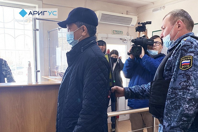 В суде Бурятии защита Жамбалова настаивает на проведении повторных экспертиз