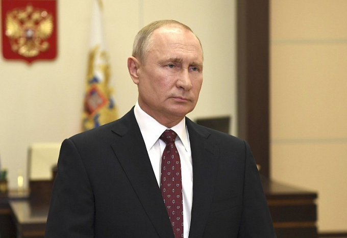Путин: «Будем помогать тем, кто думает о своих коллективах»
