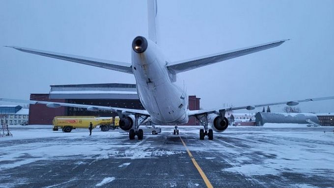 В аэропорту Иркутска экстренно сел самолет