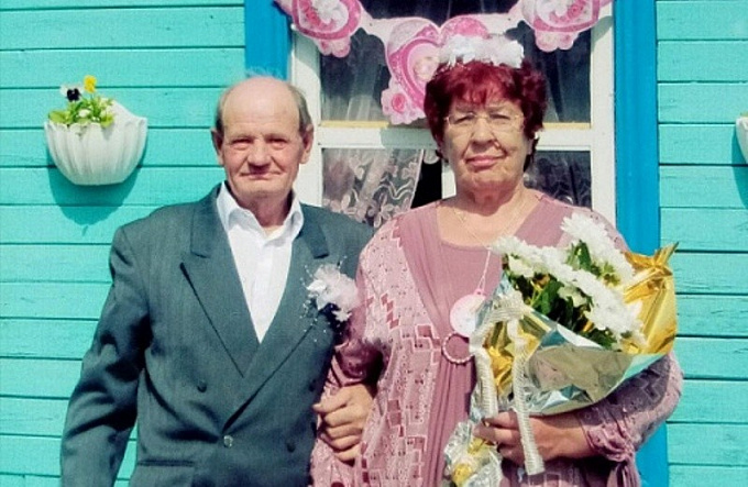  60 лет вместе: В Бурятии супруги отметили бриллиантовую свадьбу