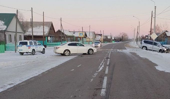 Двоих маленьких детей отправили в больницу после ДТП в Бурятии
