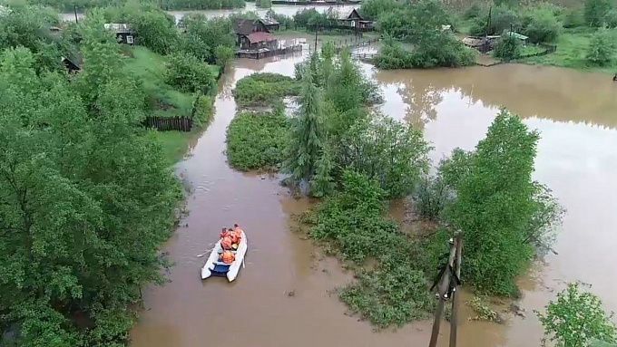 В 13 районах Забайкалья ввели режим ЧС из-за паводков