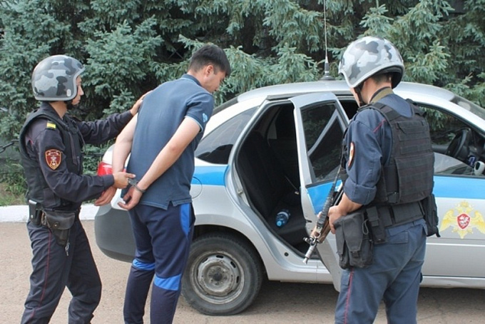 В Улан-Удэ неизвестный напал на женщину