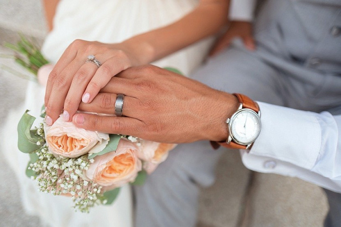 В Бурятии разрешили регистрировать браки при гостях 