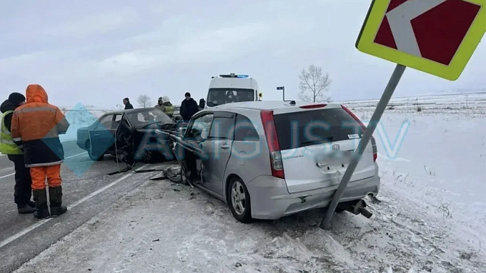 ️Три человека пострадали в лобовом ДТП в пригороде Улан-Удэ