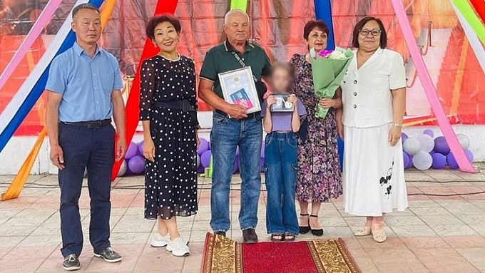 «Скучать не приходится»: В Бурятии супруги отметили золотую свадьбу