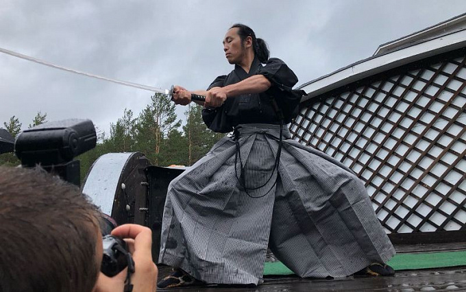 В Бурятии открылся фестиваль «Ковка японского меча»