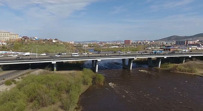 В Улан-Удэ перекроют тротуар на Удинском мосту