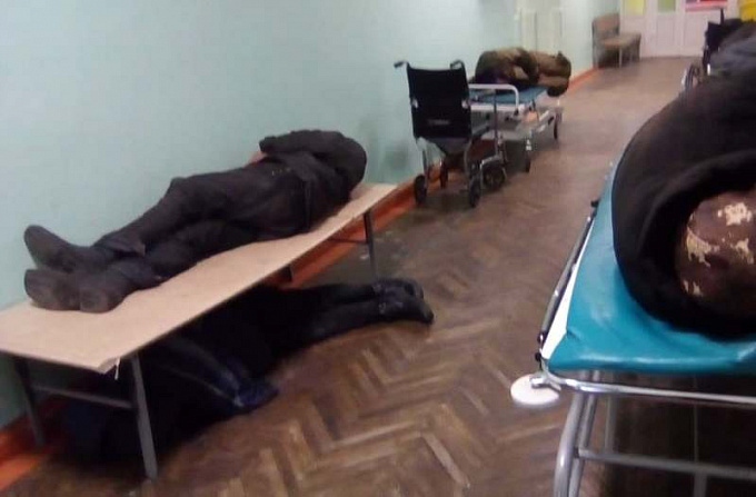 Приемный покой больницы в Улан-Удэ превратился в вытрезвитель