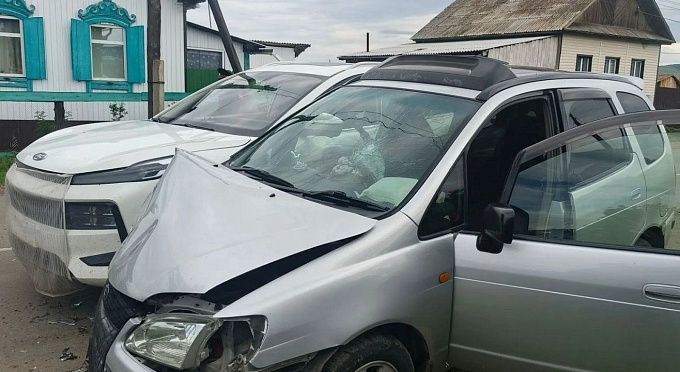 Двое детей пострадали в ДТП по вине пьяного водителя в Бурятии