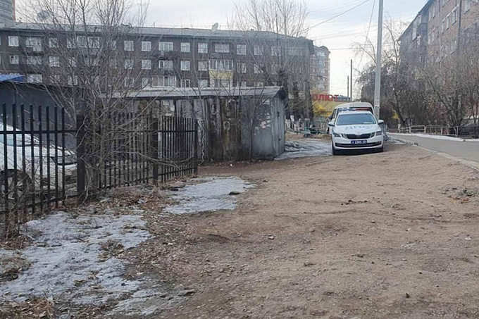 В Улан-Удэ неопытная автоледи сбила пешехода