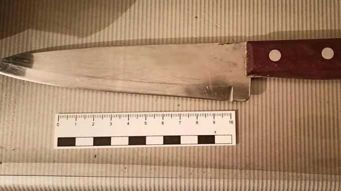 Жительница Бурятии в приступе ревности ударила возлюбленного ножом 