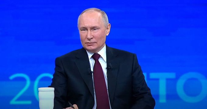 Путина попросили остановить вакханалию с абортами