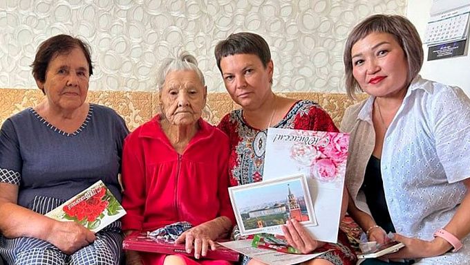 Ветеран связи из Бурятии отметила 105-й день рождения