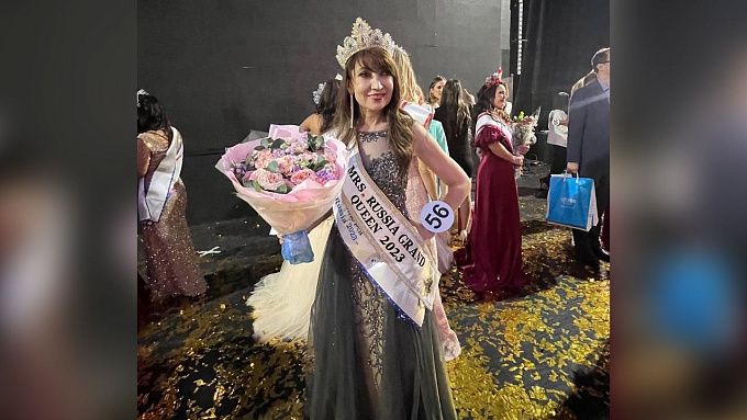 Жительница Бурятии завоевала корону «Миссис Мира – Россия-2023»