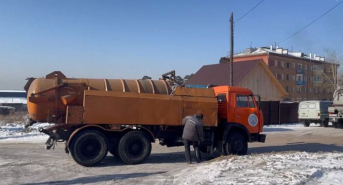 В Улан-Удэ устранили крупную коммунальную аварию