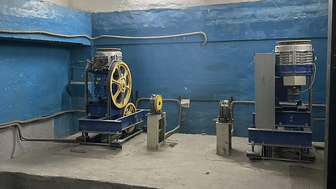 Опасные лифты обнаружили в торговых центрах, больницах и домах Улан-Удэ