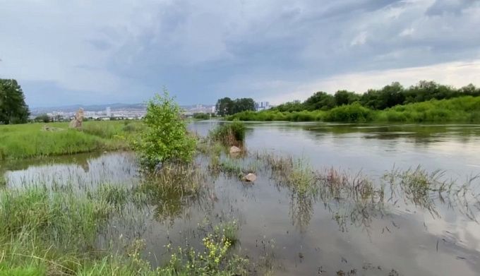 В Улан-Удэ уровень рек продолжает стремительно расти