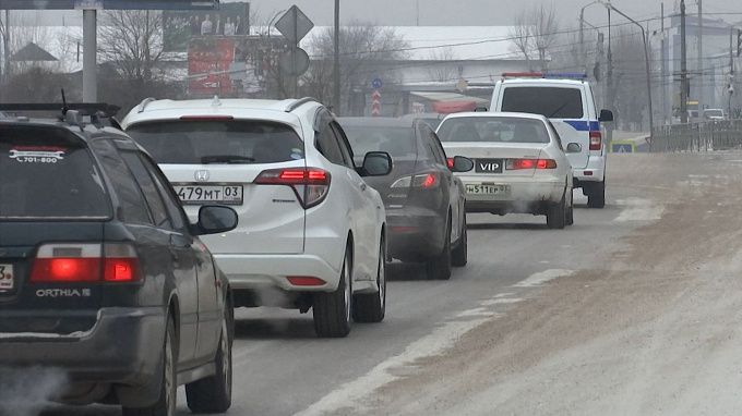 Водители Бурятии стали аккуратнее вести себя на дороге