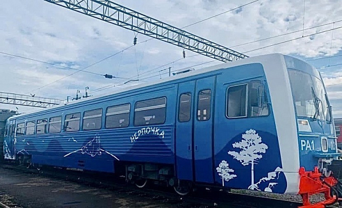 На Байкале запускают обновленные туристические поезда