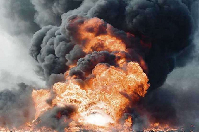 В Иркутской области больше недели полыхал пожар на нефтяном месторождении