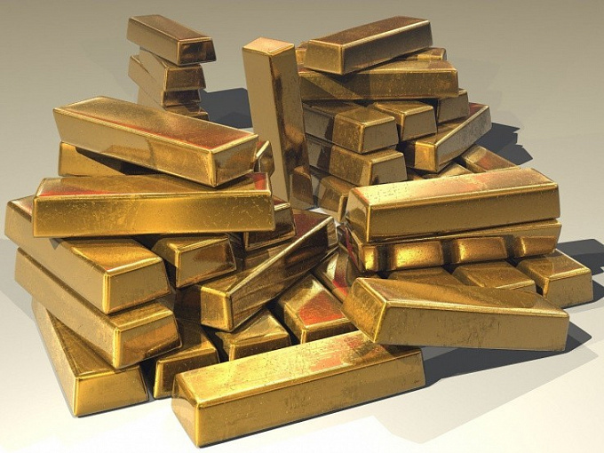 У жителей Бурятии конфисковали более 9 кг золота и серебра