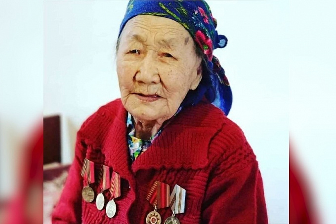 98-летняя жительница Бурятии одолела коронавирус