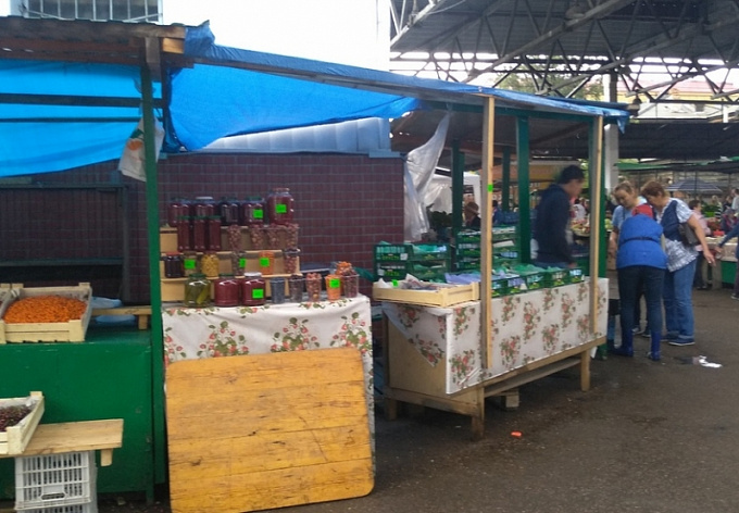 Как деревня и дачники зарабатывают на рынках в Улан-Удэ (и зарабатывают ли)