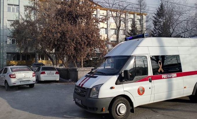 В Улан-Удэ взрывотехники осмотрели Дом печати