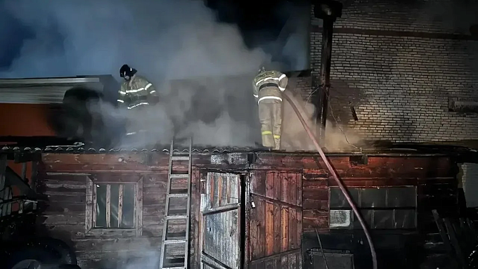 Семь пожаров потушили за сутки в Бурятии