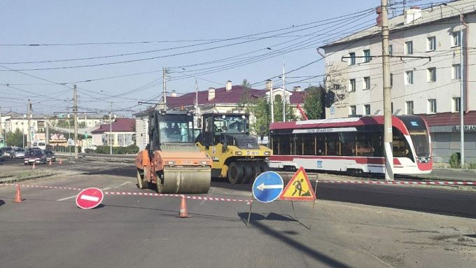 Улан-удэнцы продолжают страдать от ремонта дороги на Терешковой
