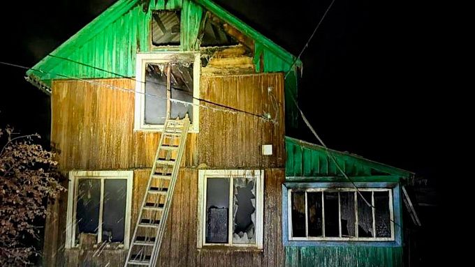 Двое детей погибли на пожаре в Иркутской области