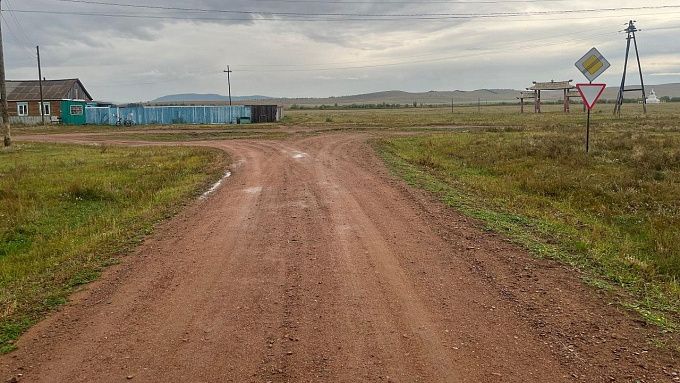 Подросток получил травмы в опрокинувшейся машине в Бурятии
