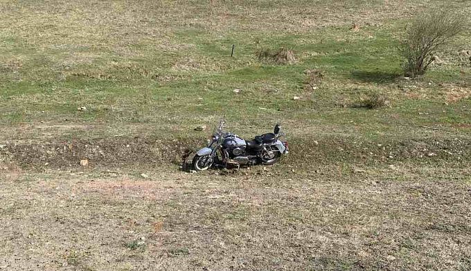 В Бурятии два человека перевернулись на мотоцикле
