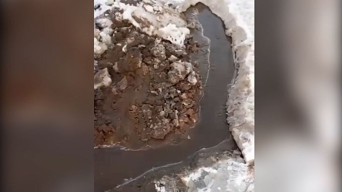 Вода, вышедшая из-под земли, не угрожает жилым домам в селе Бурятии