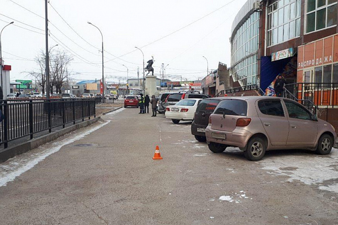 В Улан-Удэ пьяный водитель на «Тойоте» сбил женщину